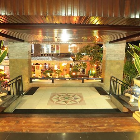 La Walon Hotel Kuta Lombok Exterior foto