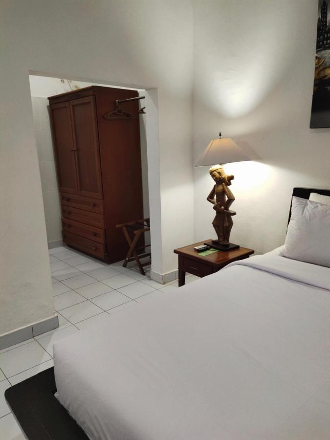 La Walon Hotel Kuta Lombok Exterior foto